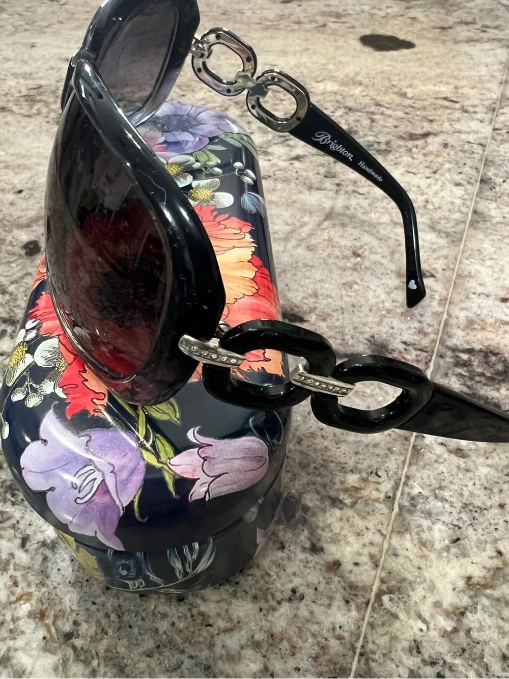 EUC!Brighton”Express Yourself”Black Sunglasses/Silver&CrystalArms/Case/No Damage - Picture 2 of 9